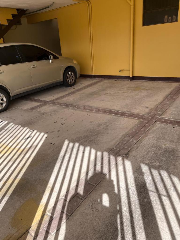 Apartamentos Guzman El Tejar Zewnętrze zdjęcie